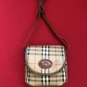 Vintage Burberry Haymarket CrossbodyNova C…
